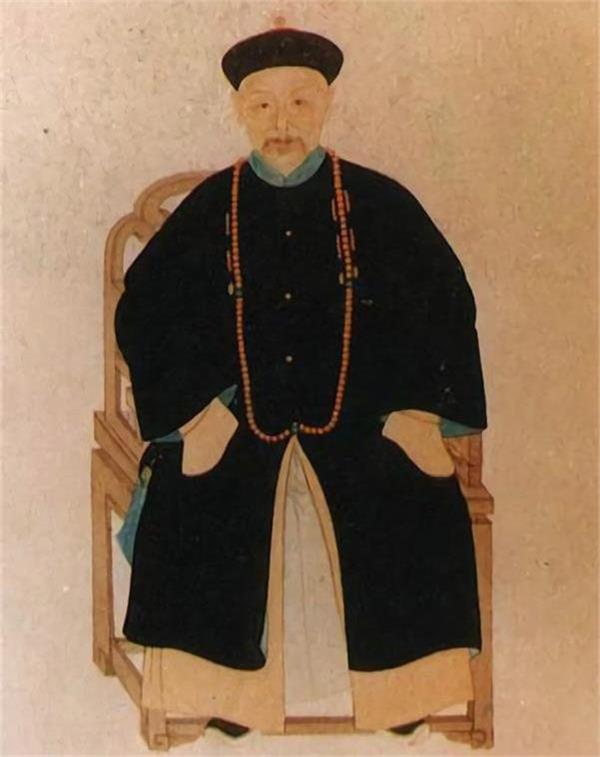 鄂尔泰